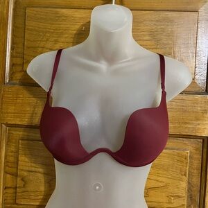 Lot of 2 deep plunge bras